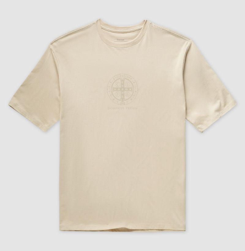 Camiseta Oversized Medalha de São Bento | Edição Silenciosa